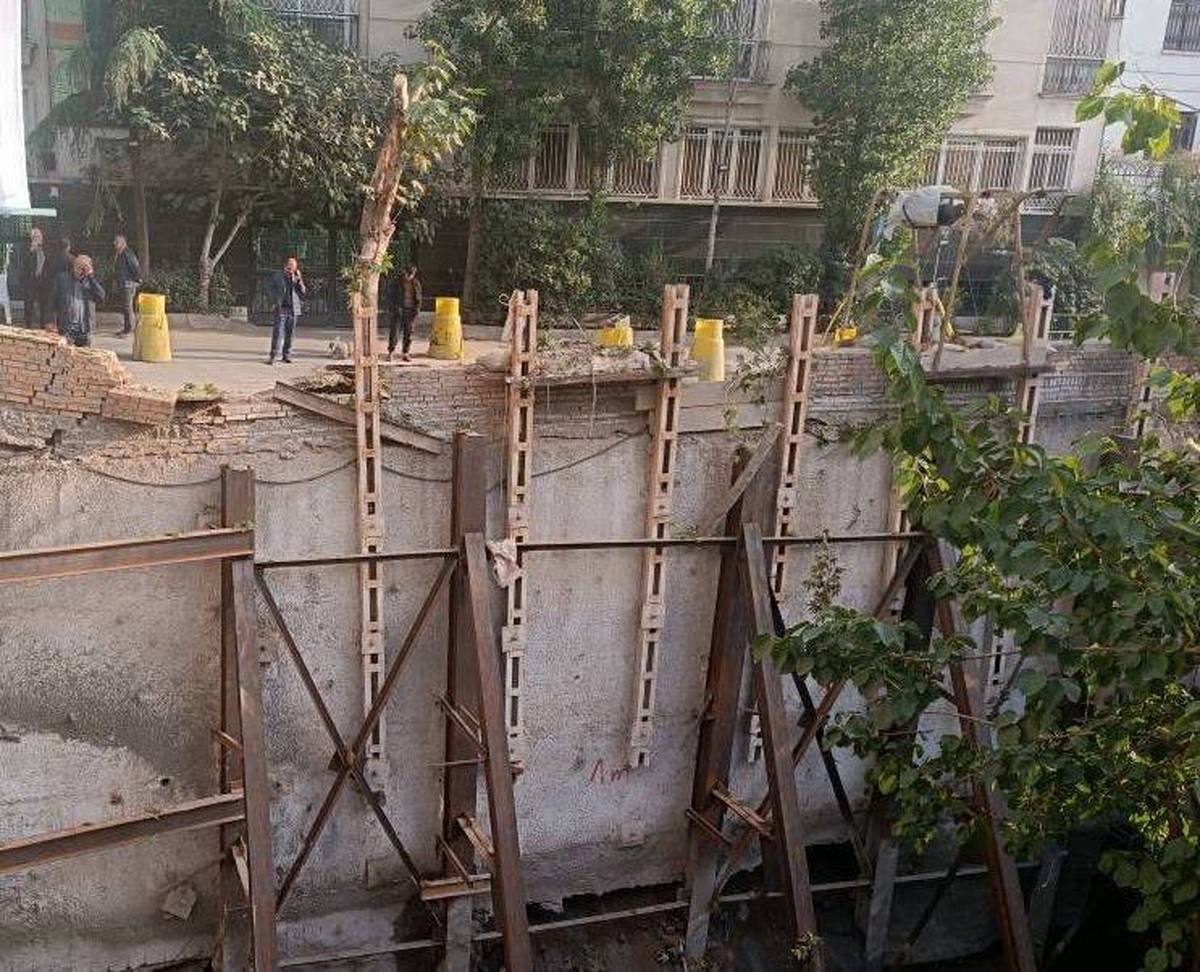 در حادثه  پروژه امامزاده اسماعیل (چیذر) ، اجرای سازه نگهبان از ریزش دیواره جنوبی جلوگیری کرد