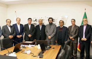 آیین تقدیر از مدیرعامل و اعضای سابق هیئت‌مدیره بیمه نوین برگزار شد