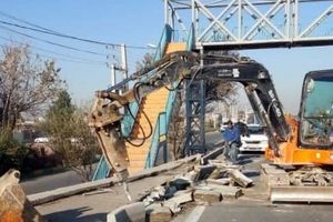  آغاز عملیات اجرایی احداث پهلوگاه بزرگراه آزادگان با نظارت معاونت فنی و عمرانی شهرداری منطقه ۱۹