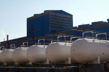 بر لزوم توسعه و تکمیل زنجیره نورد سرد در استان چهارمحال و بختیاری تأکید شد