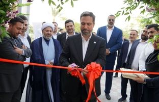 پازارگاد، استخر شهرک پردیس جم را پس از ۱۵ سال نوسازی کرد