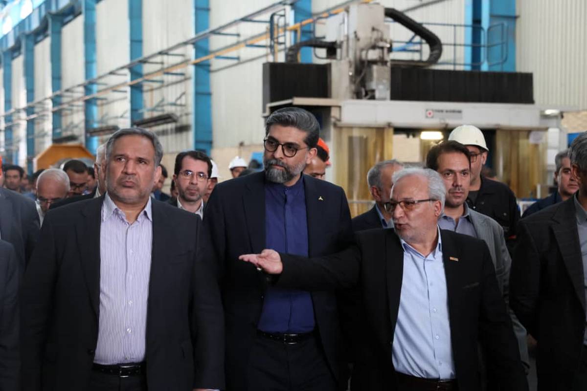 
تاکید بر حمایت هدفمند از سرمایه‌گذاری‌های صنعتی
