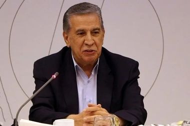 فروردینِ سرد صنعت؛ سقوط ۳۰ درصدی تولید در نخستین ماه ۱۴۰۴