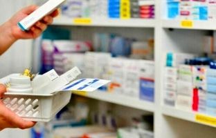 تمهیدات جدید برای مدیریت توزیع دارو در شرایط خاص / الزام داروخانه‌ها به ارائه خدمات در ایام تعطیل