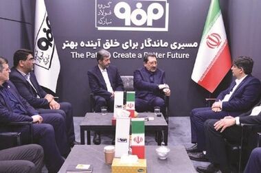 برگزاری نشست مشترک مدیرعامل گروه فولاد مبارکه با مدیرعامل و اعضای هیئت مدیره شرکت گل‌گهر