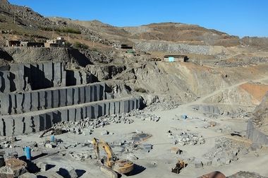 شتاب بهسازی و نوسازی در پژوهشکده علوم زمین؛ در راستای برنامه هفتم توسعه کشور و ارتقای برخی شاخص‌های عمومی