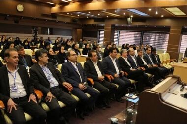 تجلیل از نماینده پیشکسوت با حضور سرپرست بیمه ایران