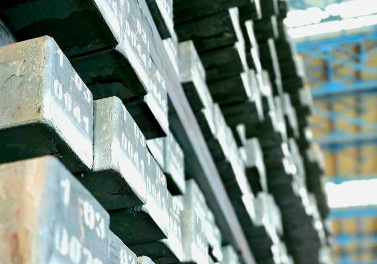 عرضه  ۵ هزار تن شمش فولادی  به‌صورت اعتباری ۳ماهه