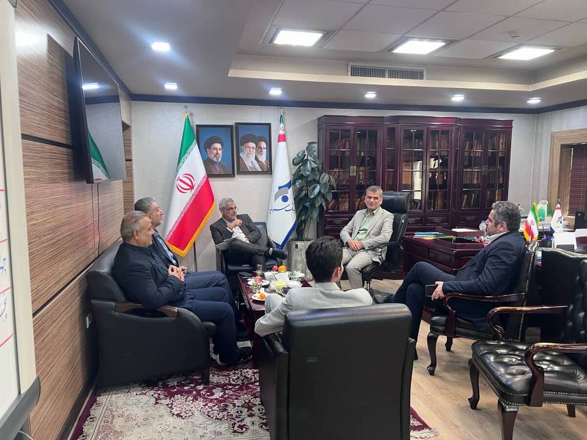 تبیین برنامه‌های احیا و بازآفرینی بانک سرمایه در دیدار دکتر اسلامیان با یکی از نمایندگان مجلس