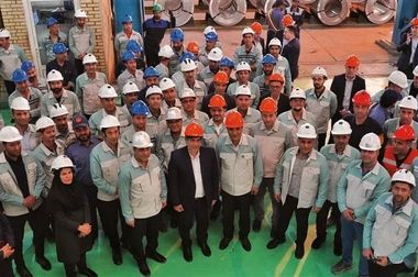 نیروگاه خورشیدی فولاد مبارکه نمونه موفق اجرای برنامه هفتم توسعه است 