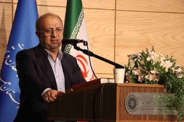 کارگزاری بانک صنعت و معدن در بازار کالای بورس، رتبه دوم معاملات فیزیکی کشور را از آن خود کرد