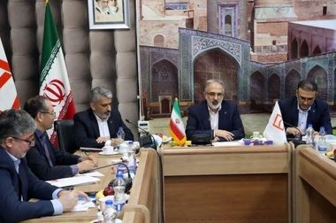 نقش راهبردی روابط عمومی در نظام بانکی؛ ضرورت نگاه هدفمند و برنامه‌محور