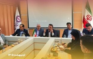 نشست هم‌اندیشی انجمن صنفی نمایندگان بیمه آرمان با مدیرعامل و مدیران ارشد برگزار شد