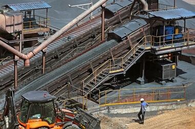 سیمیدکو در نگاه استاندار خراسان رضوی؛ تجلی نوآوری و بومی‌سازی صنعتی در استان