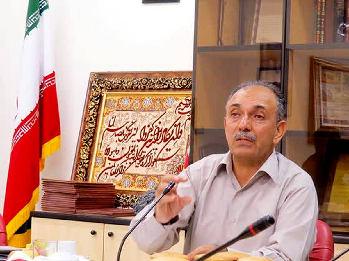 مرد برگزیده سال فولاد ایران آسمانی شد