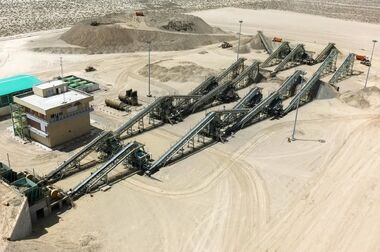 پرچم گروه مالی گردشگری بر تارک قله‌های مسئولیت اجتماعی
