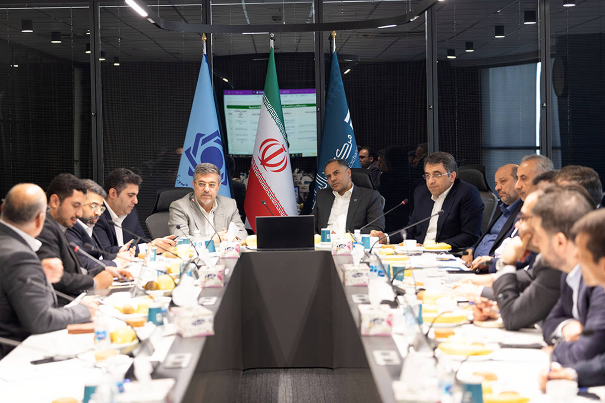 تأمین مالی 950 میلیون یورویی صنعت پتروشیمی در مرکز مبادله ایران کلید خورد