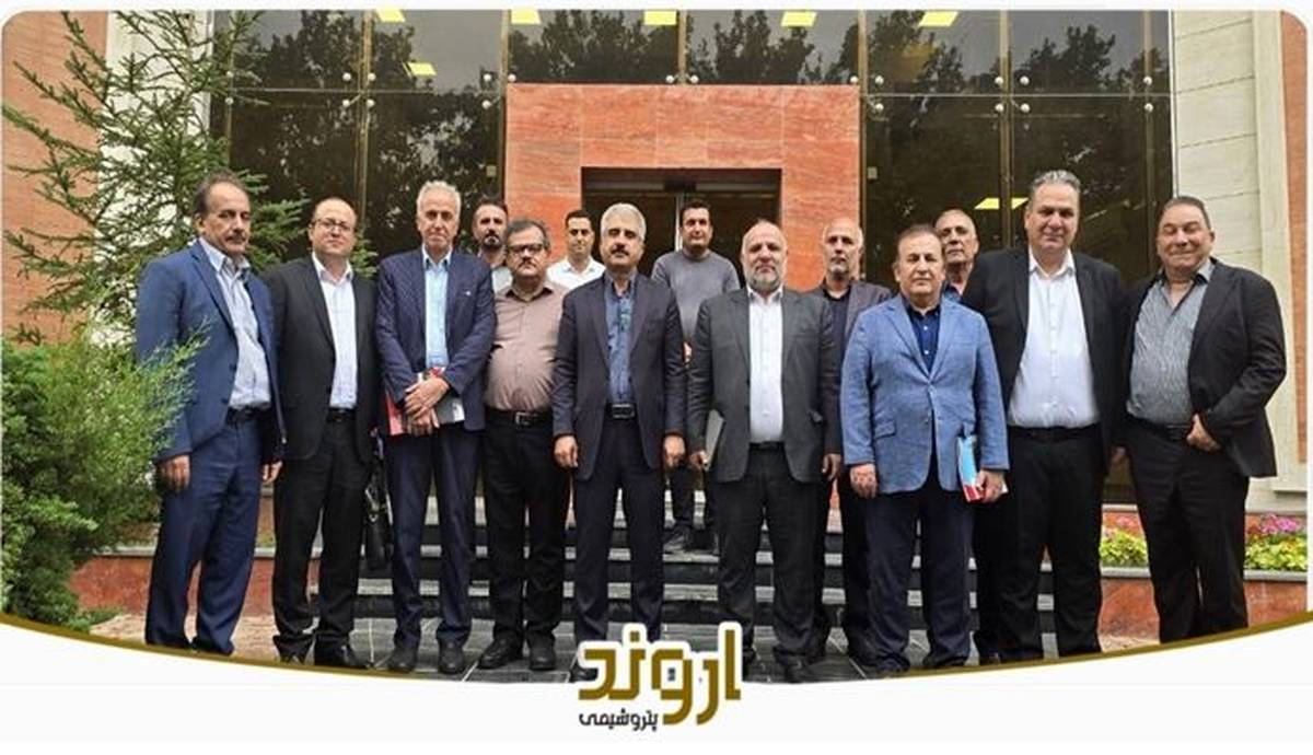 بازدید مدیرعامل و مدیران ارشد پتروشیمی اروند از مجموعه شرکت‌های فراسان