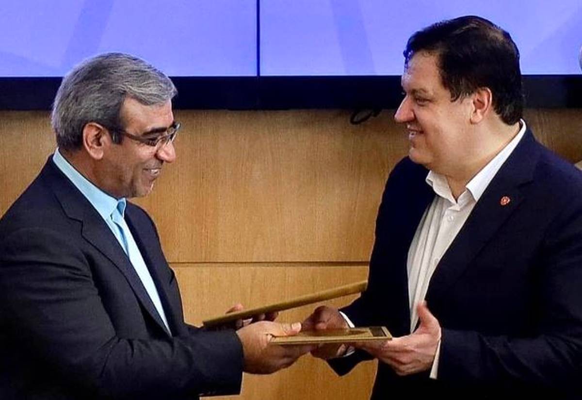 بانک ملت و استانداری خراسان رضوی تفاهمنامه همکاری امضا کردند