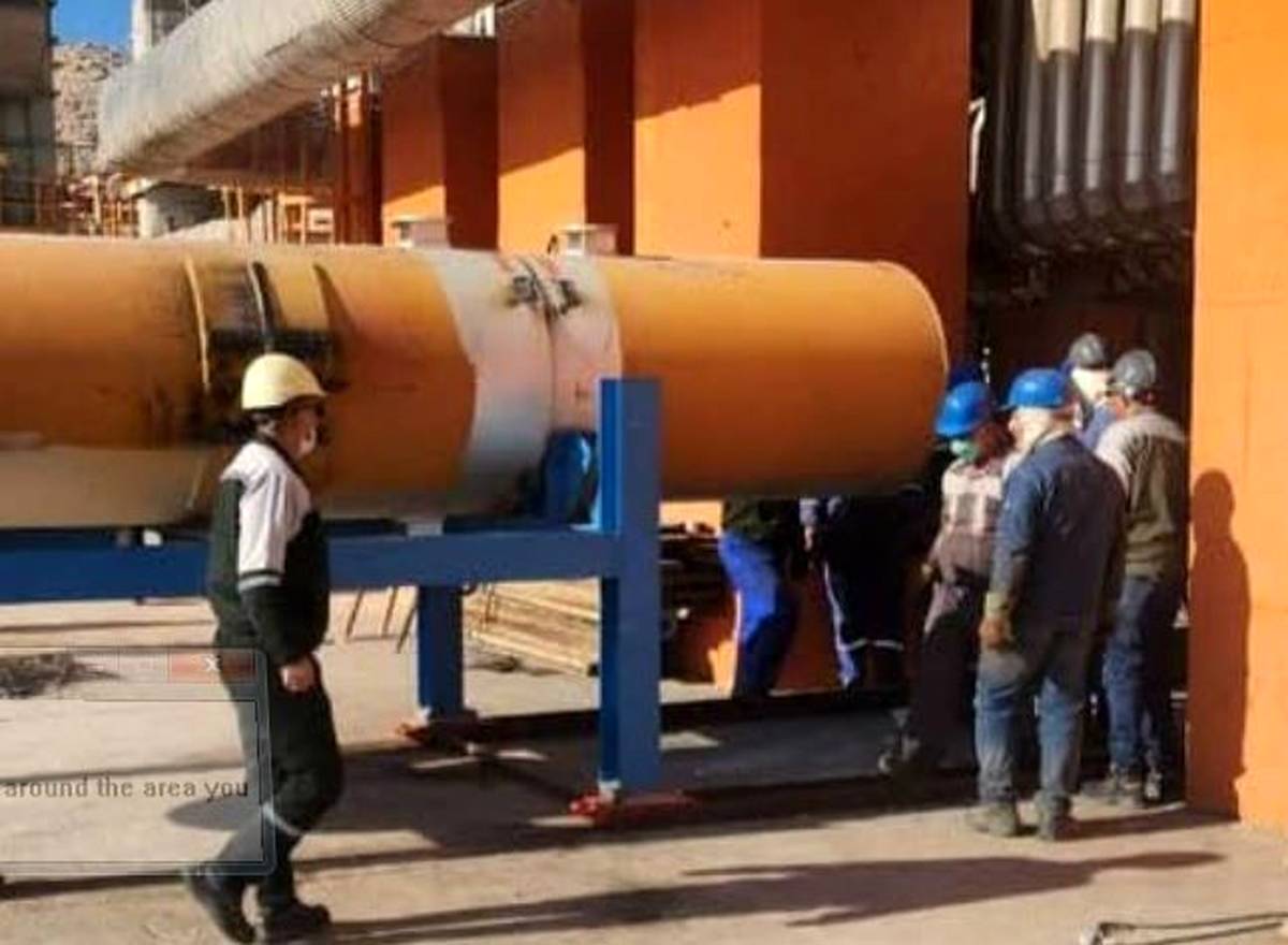«ترانسفر لاین» واحد آمونیاک منطقه۳ پتروشیمی شیراز با موفقیت تعمیر شد/ برگ زرینی دیگر در کارنامه افتخارات شرکت