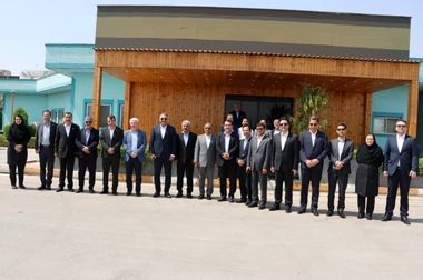 لایروبی آنلاین کف کولینگ‌تاورها بدون توقف فرایند تولید در پتروشیمی اروند