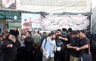  خدمات‌رسانی بانک مسکن به زائران اربعین حسینی با راه‌اندازی موکب‌ در مرزهای چذابه و شلمچه/ جلوه‌ای از تعهد اجتماعی بانک مسکن همزمان با پیاده‌روی بزرگ اربعین حسینی