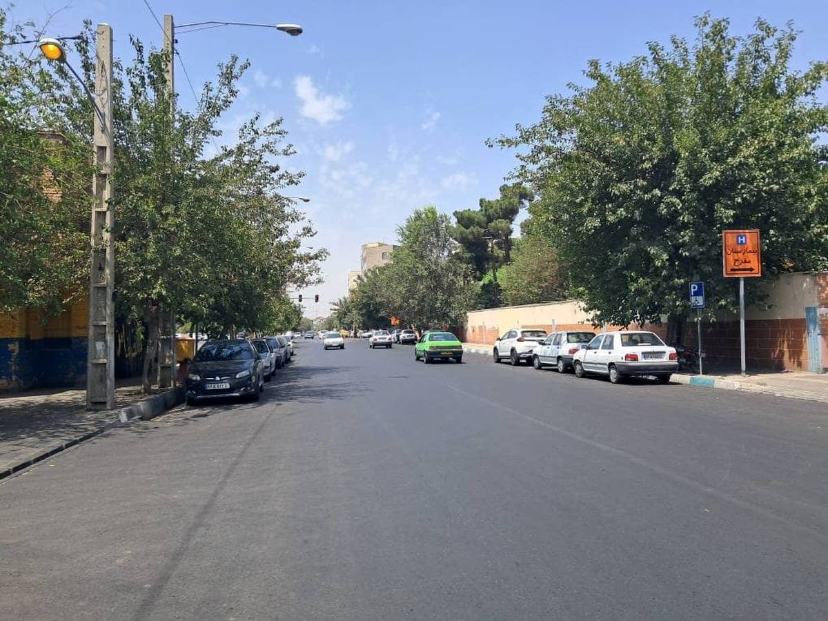 ‍ اتمام عملیات آسفالت مکانیزه خیابان بهمنیار در قالب طرح «من شهردارم»