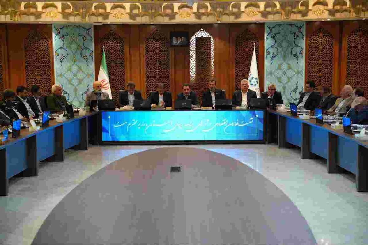 ۴۰۰ همت تسهیلات برای بنگاه‌های کوچک و متوسط اختصاص می‌یابد/ بازگشت واحدهای آسیب دیده پتروشیمی به مدار تولید