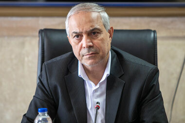 قانون همان قانون قبلی است و کشت خشخاش ممنوع است/در زمان جنگ هم نباید قانون خدشه‌دار شود/ قانون‌مداری در کشور نشانه اقتدار است