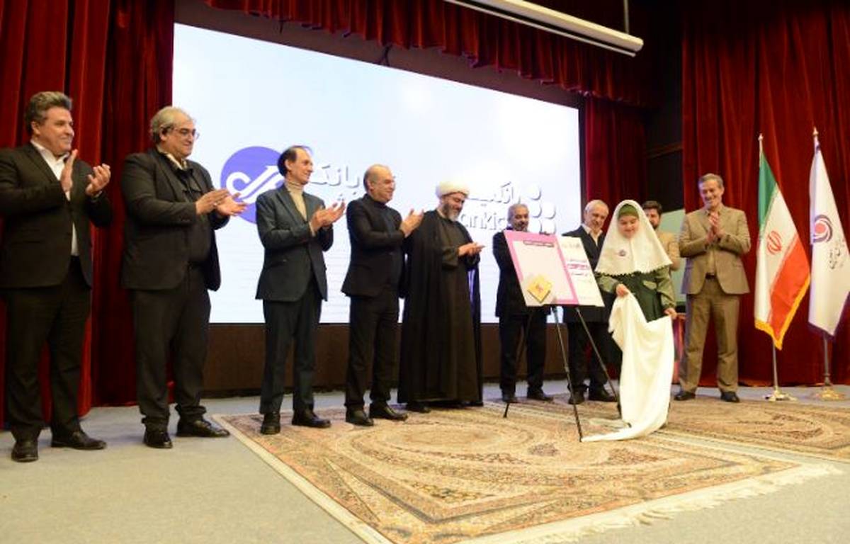 جشن دستیابی جهش و بانکیدو بانک ایران زمین به ۵۰۰ هزار کاربر برگزار شد