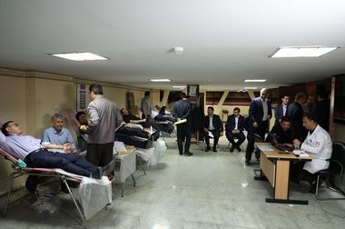 بازاریابی و جذب منابع از جمله اولویت‌های اصلی بانک سینا در سال 1404 است