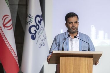مدیرعامل شرکت نفت ستاره خلیج فارس مورد تقدیر وزیر کار قرار گرفت