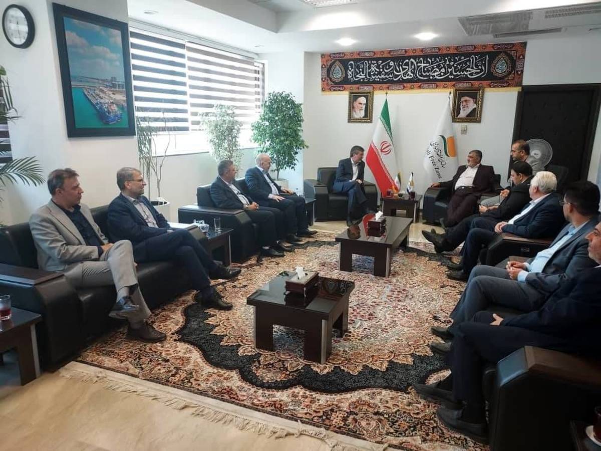 آخرین وضعیت حادثه آتش‌سوزی مجتمع تجاری ونوس انزلی