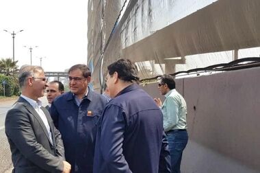  دیدار معاون منابع انسانی و امور اجتماعی با کارکنان آتش نشانی و ایمنی فولاد خوزستان
