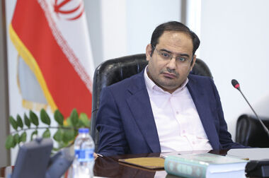 وزیر اقتصاد: بورس باید به مرکز اعتماد و تامین مالی اقتصاد ایران تبدیل شود/ بازار سهام در آستانه جهش قرار دارد/ دکتر صیدی: در بازار سرمایه بزرگ شده‌ام و شاگردی کرده‌ام