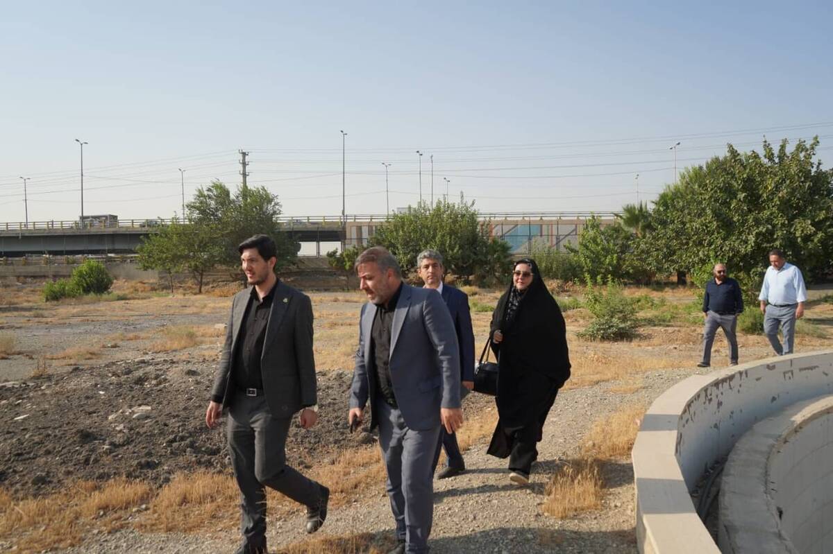 مسقف کردن پارکینگ های عمومی با استفاده از پنل های خورشیدی 