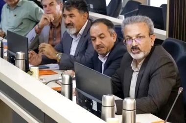  بازدید مدیرعامل بانک مسکن از شرکت‌های زیرمجموعه/ انضباط و شفافیت مالی باید سرلوحه امور قرار گیرد