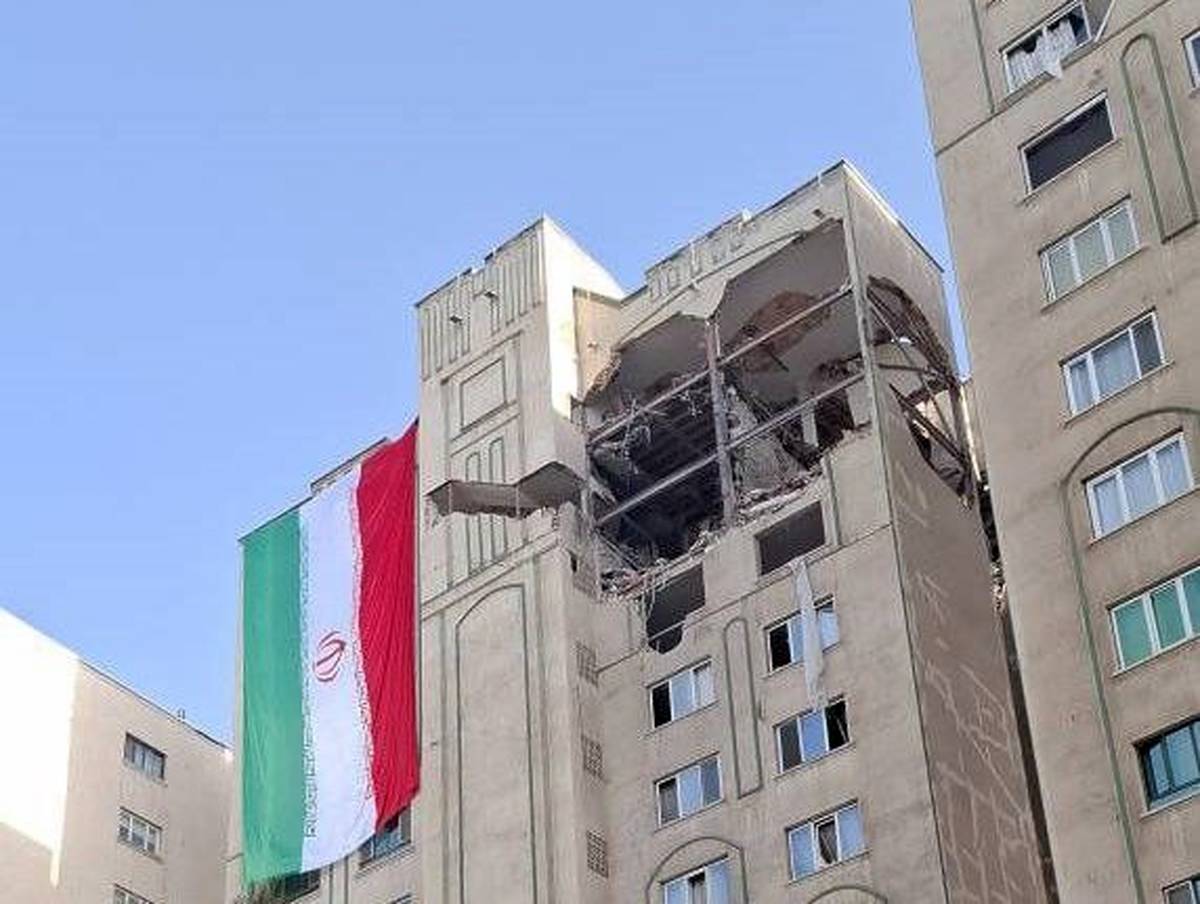 پرچم ایران بر فراز مقتل شهدا اکران شد