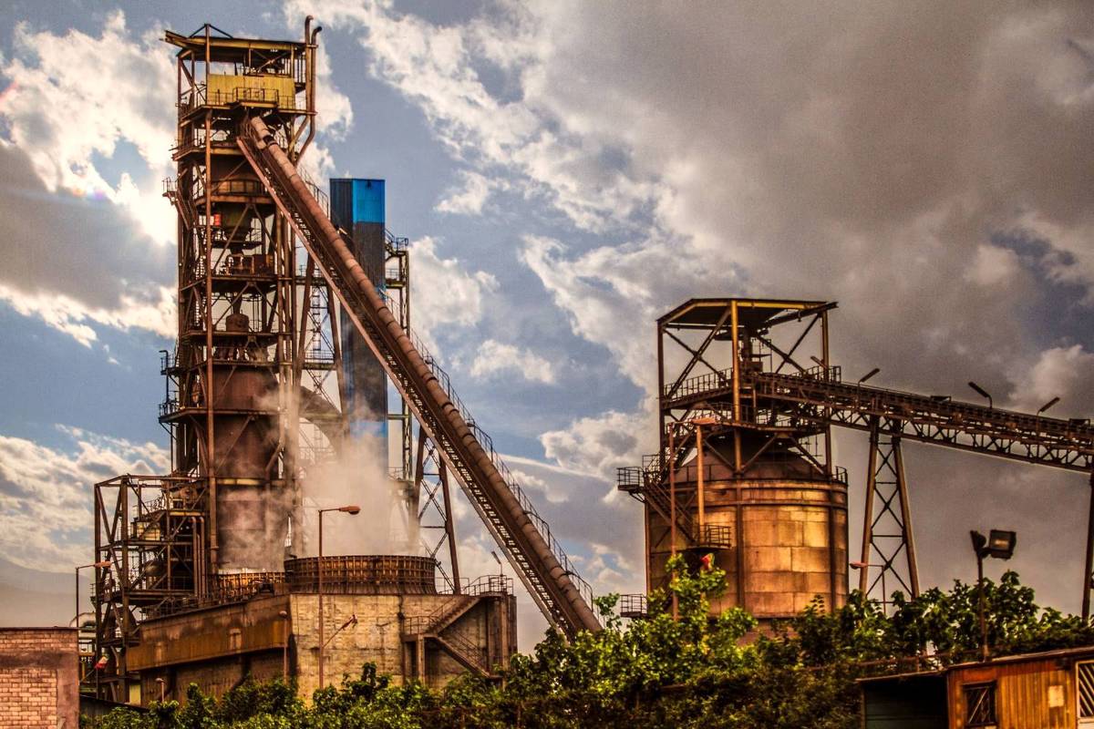 بیش از ۴هزار میلیارد ریال سرمایه‌گذاری «ارفع» برای کنترل آلودگی و مدیریت منابع در خط احیا مستقیم