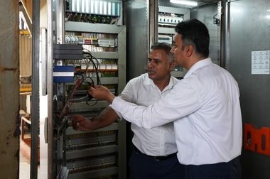 پیام تسلیت پتروشیمی پردیس در پی حادثه ناگوار آتش‌سوزی اسکله متانول کاوه