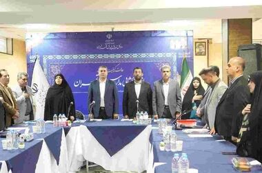 شهردار منطقه۹ بر انتقال تجربیات حماسی به نسل جوان تاکید کرد