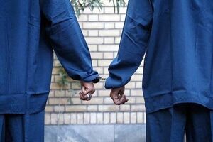 پایان تعقیب و گریز سارقان حرفه‌ای در خانی‌آباد؛ کشف اموال سرقتی از خودروی متهمان