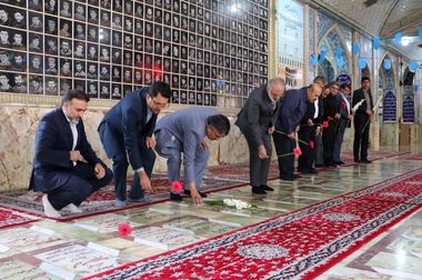 مشارکت در پویش حمایت از دانش‌آموزان کم‌بضاعت/ اقدامات مدیریت بوشهر در حوزه مسئولیت اجتماعی