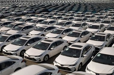 تعرفه های پلکانی به واردات خودرو جان می دهد؟