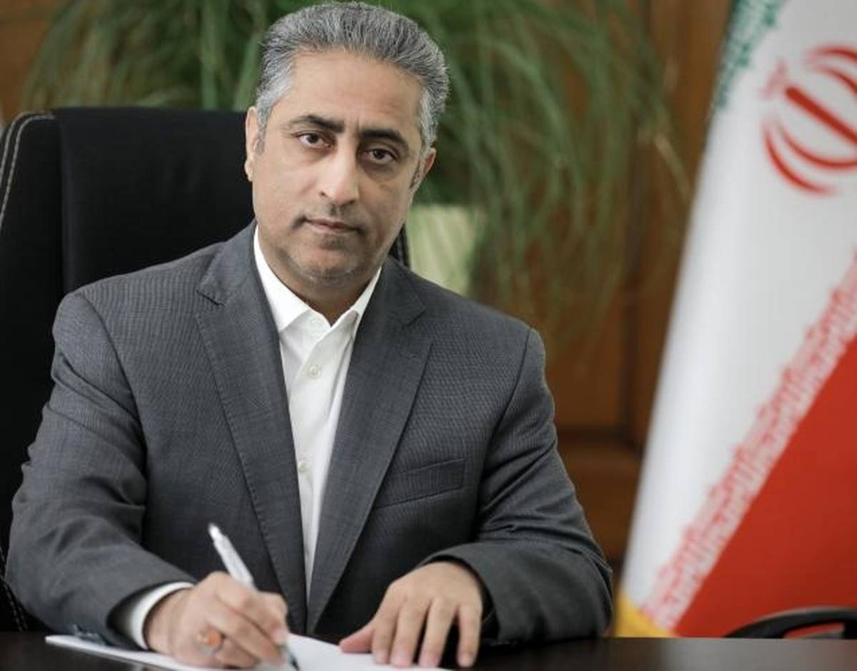 مدیرعامل بانک صنعت و معدن : عزت و اقتدار اقتصادی کشور، مرهون تلاش صنعتگران و معدن‌کاران است