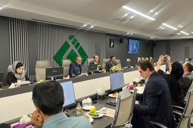 تقدیر از مدیران بیمه سامان در همایش ملی بیمه و توسعه