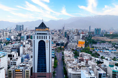تقویت نقش بانک توسعه صادرات ایران در حمایت از بخش‌های مولد اقتصاد کشور
