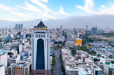 تقویت نقش بانک توسعه صادرات ایران در حمایت از بخش‌های مولد اقتصاد کشور