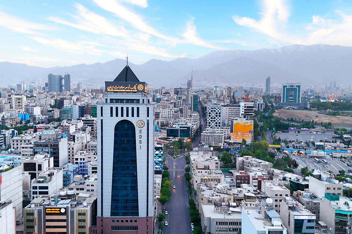 آمادگی بانک توسعه صادرات ایران برای تامین مالی بخش تولید در بستر تامین مالی جمعی و انتشار اوراق گام