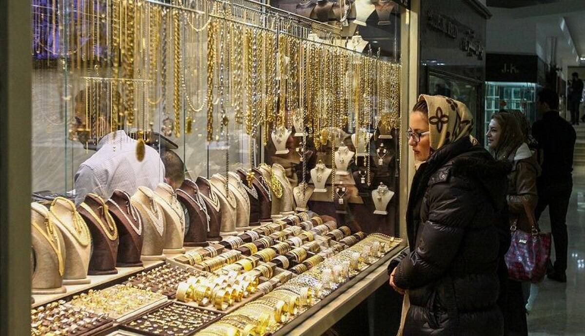 کاهش تقاضای طلا در داخل/ قیمت‌ها از نرخ جهانی عقب‌تر است
